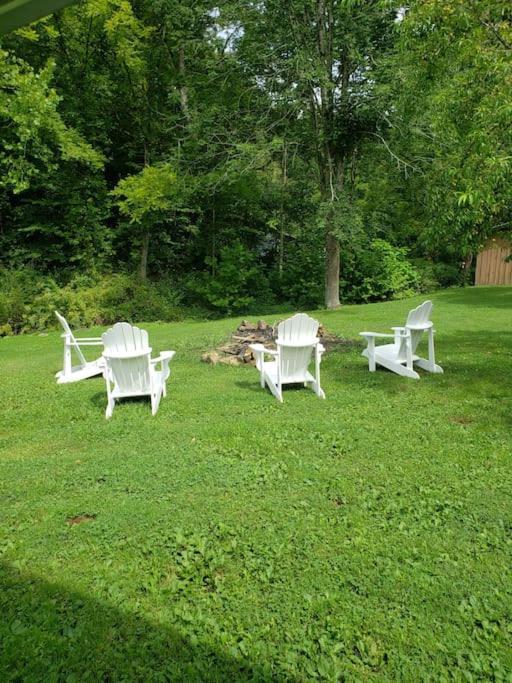 Holiday home Red River Gorge 50 Acres